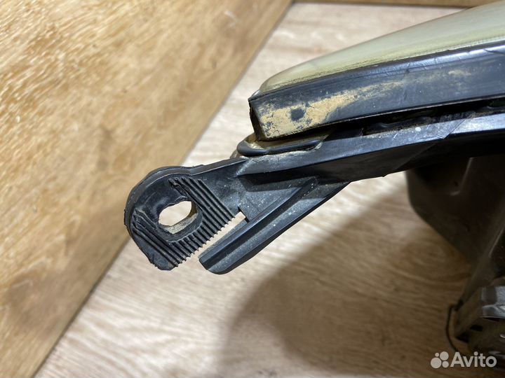 Фара передняя левая Ford Focus 1 рест 142318