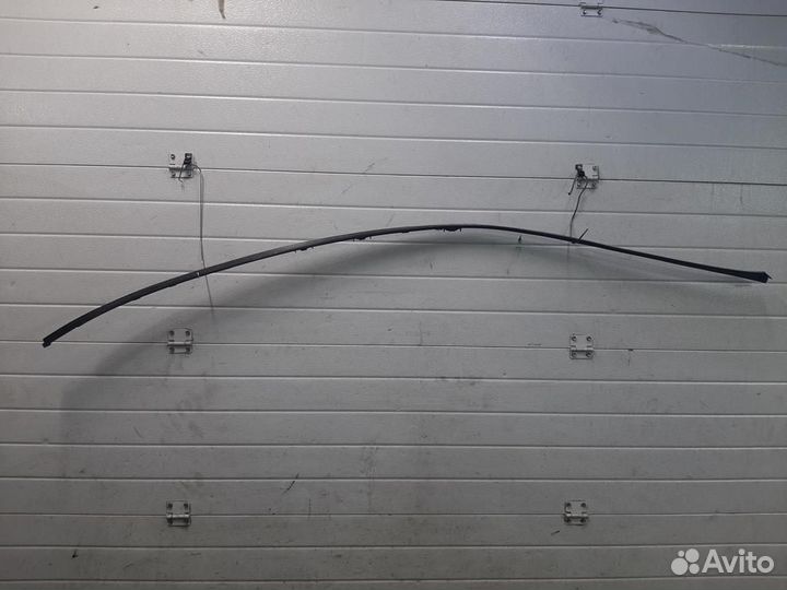 Молдинг крыши правый Mercedes Benz C-Class W204 2