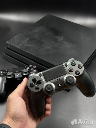 Sony ps4 pro 1tb + 2 джойстика