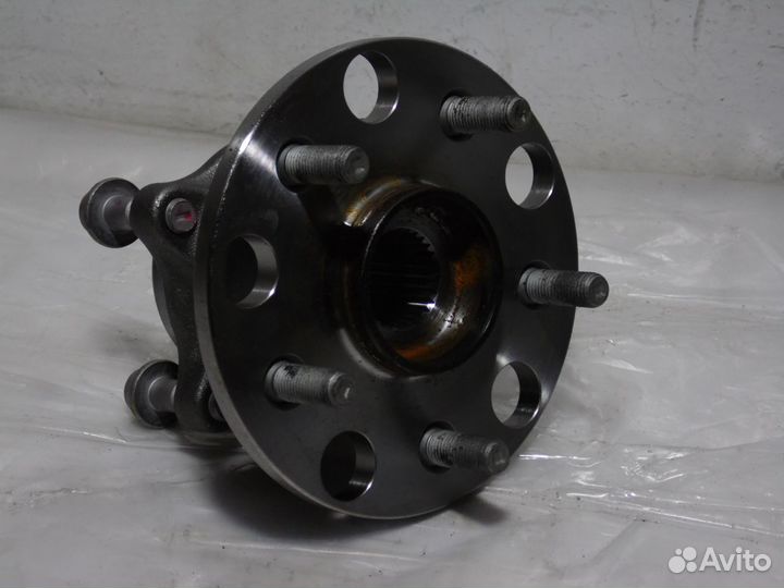 Ступица задняя Лексус лс