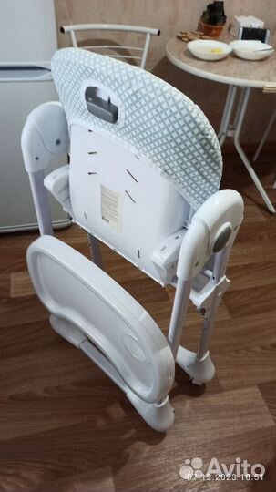 Стульчик для кормления