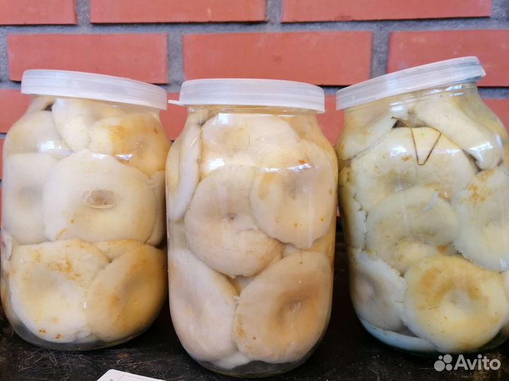 Грибы солёные:грузди,рыжики и варенье из шишек