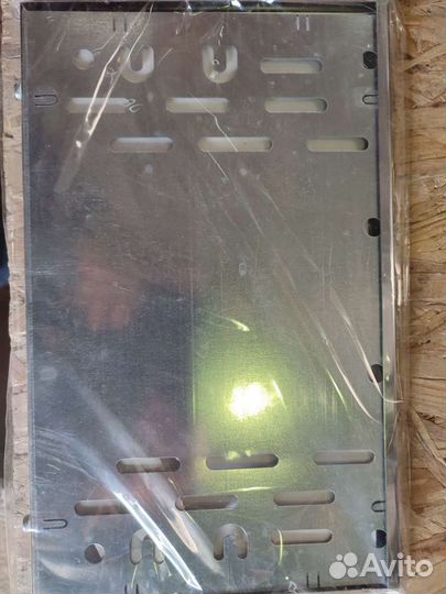 Рамка номерного знака нового образца