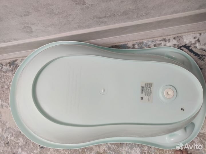 Ванночка для купания новорожденного