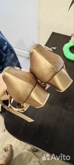 Босоножки для бальных танцев