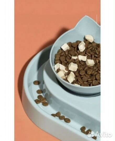 Миска для животных с бутылкой для воды новая