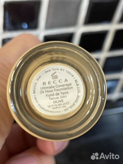 Тональный крем becca