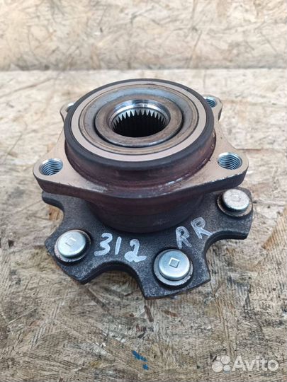 Ступица Mitsubishi Pajero 4 задняя 3.2D 3.8