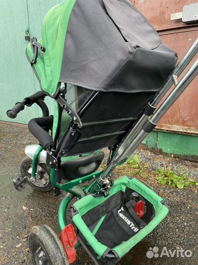 Детский трехколесный велосипед