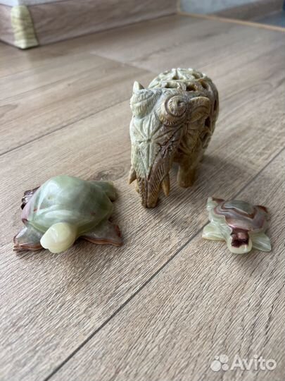 Слон и черепашки из оникса