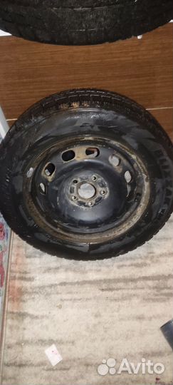 Bridgestone Alenza 001 195/65 R15