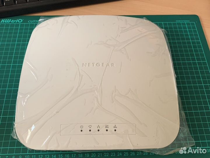 Точка доступа Wi-Fi Netgear wndap620-100PES