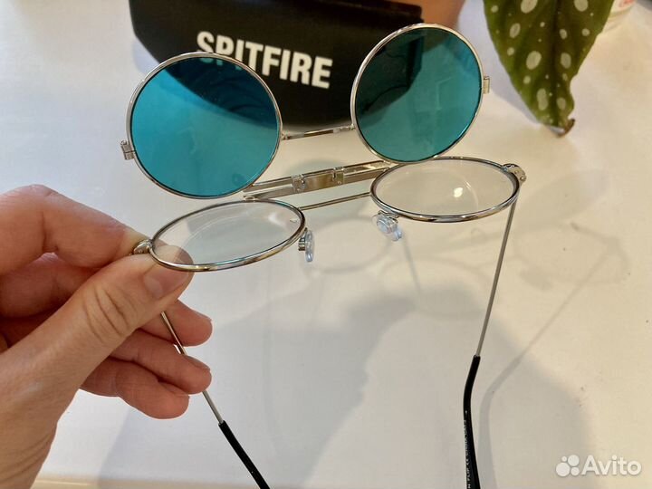 Очки Spitfire Lennon