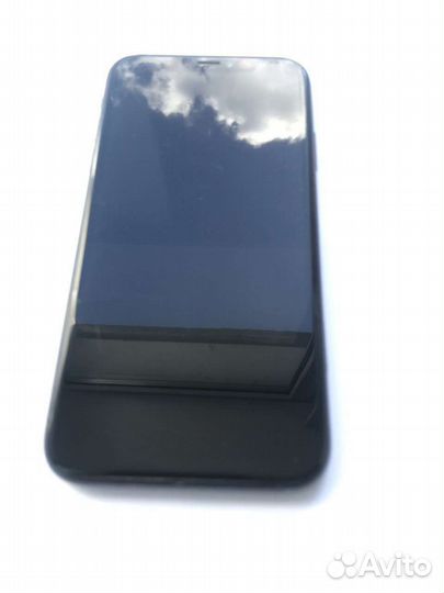 iPhone XR black 64GB