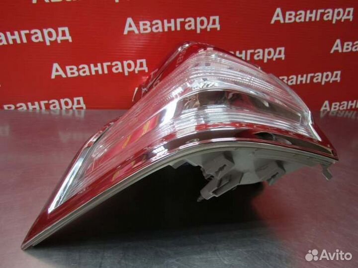 Фонарь Toyota Land Cruiser Prado J150 2009-2013