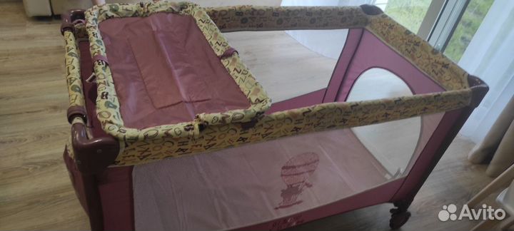 Детская кровать манеж