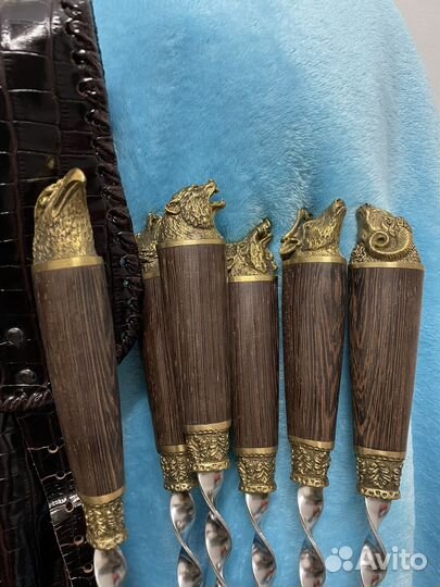 Продам набор шампуров новый