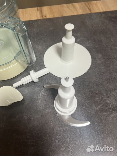 Кухонный комбайн - соковыжималка Bosch