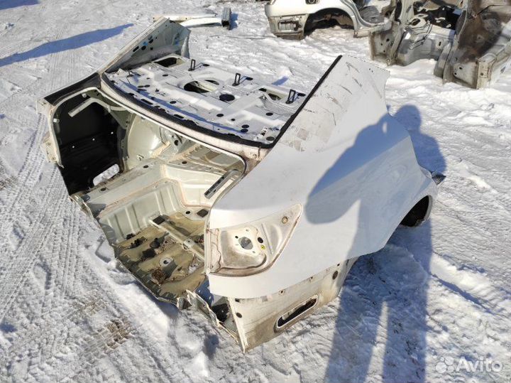 Крыло заднее правое Lexus Is250 GSE20 4grfse