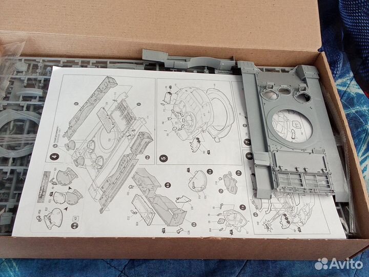 Сборная модель танка