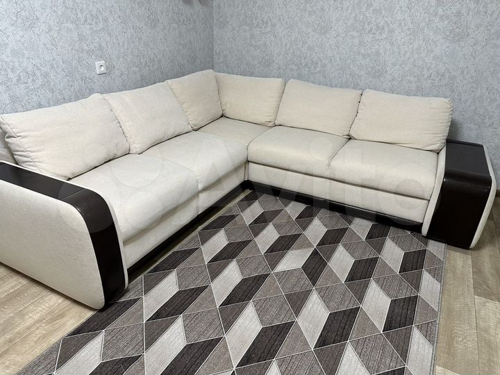 2-к. квартира, 43,8 м², 1/5 эт.