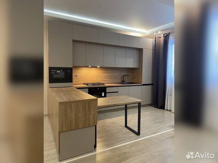 Кухня с островом