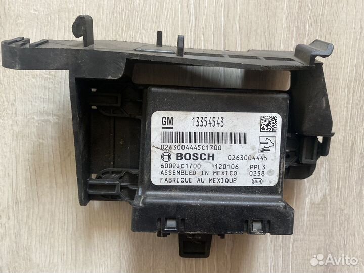 Блок управления парктроника и подушками Opel Astra