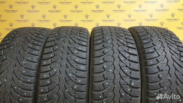 Formula Ice 215/55 R17 98T