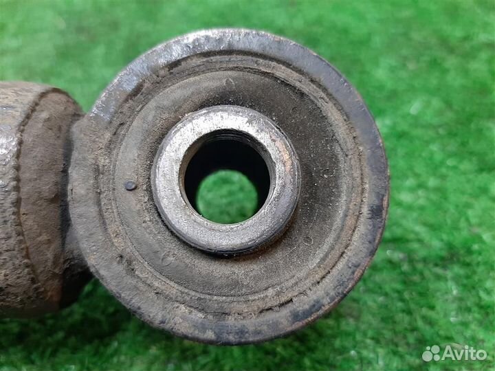 Стойка амортизатора передняя правая KIA Sorento 1