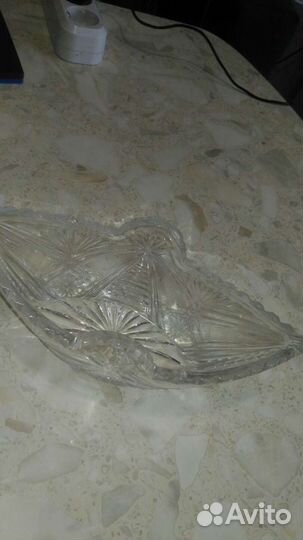 Хрустальная ваза