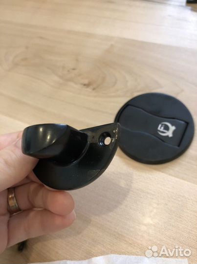 Магнитный стопор для двери черный