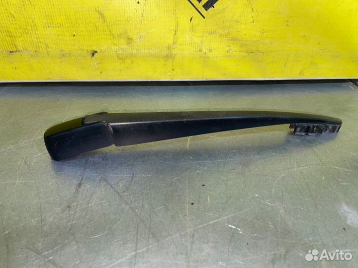 Поводок стеклоочистителя задний Nissan Murano Z51