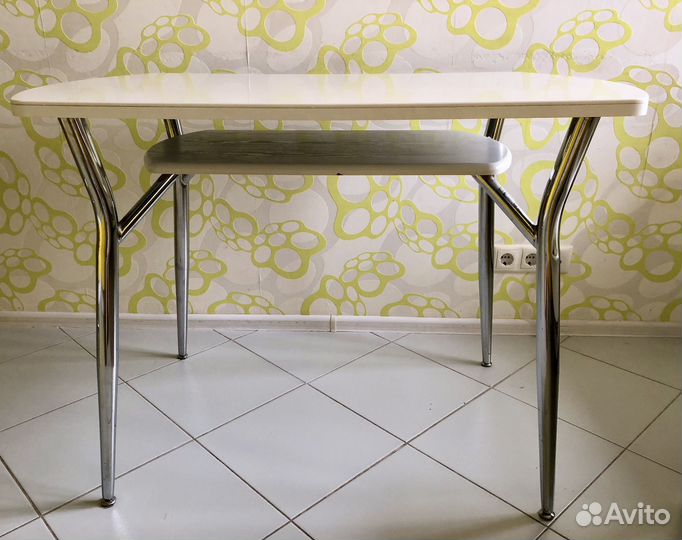 Стол обеденный из искусственного камня