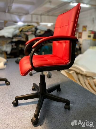 Компьютерное кресло