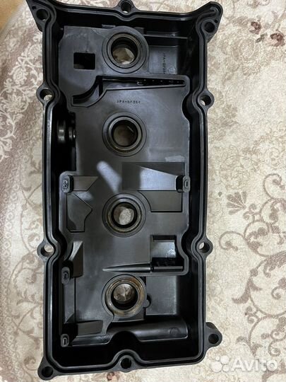 Клапанная крышка QR20DE