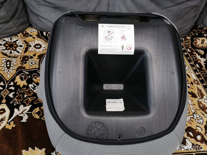 Автокресло бустер