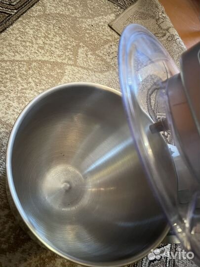 Кухонная машина (миксер)