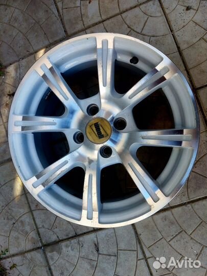 Продам литые диски