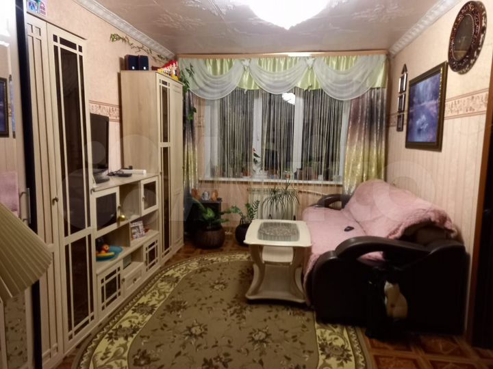 4-к. квартира, 72 м², 1/2 эт.