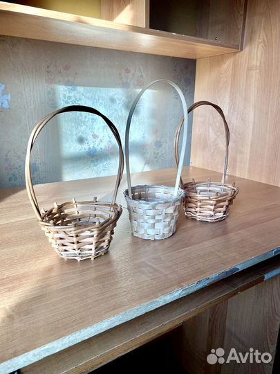 Корзинка плетеная