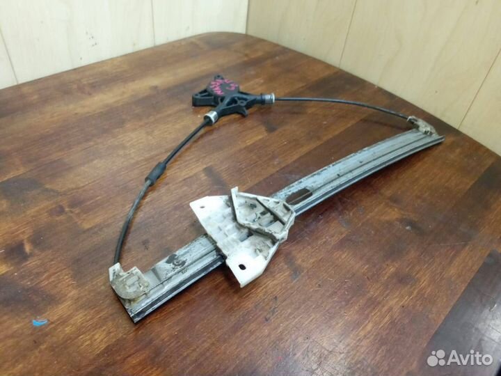 Стеклоподъемник передний правый Mazda 6 GG