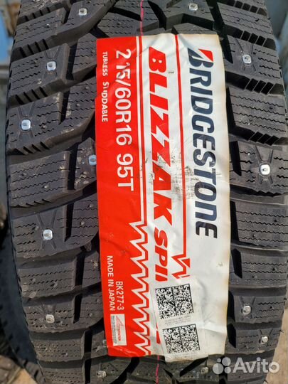 Bridgestone Blizzak Spike-02 215/60 R16 95T
