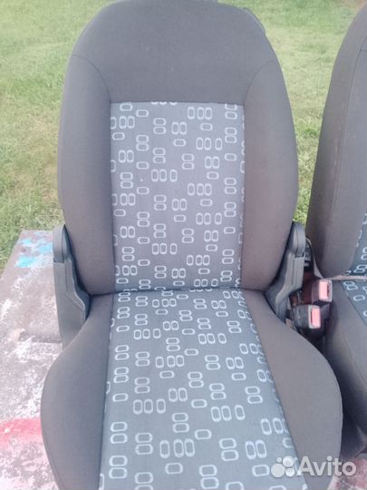 Сиденья с Форда