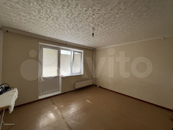 2-к. квартира, 52,9 м², 1/3 эт.