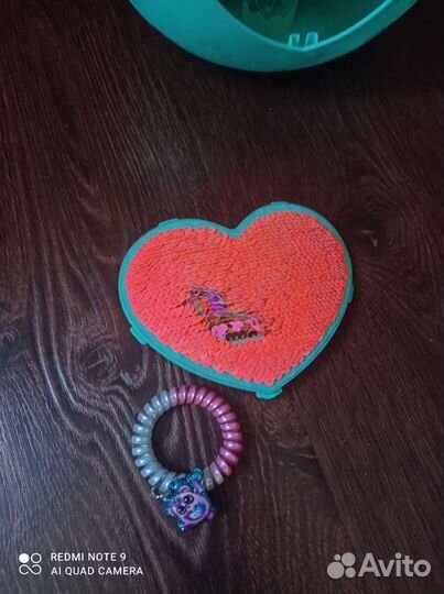 Божья коровка игрушка zuru rainbocorns