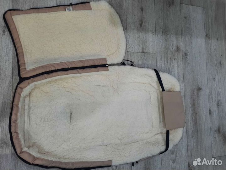 Зимний конверт в коляску, овчина Womar