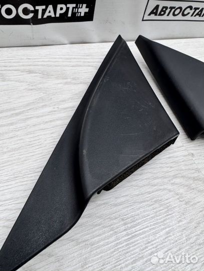 Уголок двери Mazda 3 BK Z6 2008