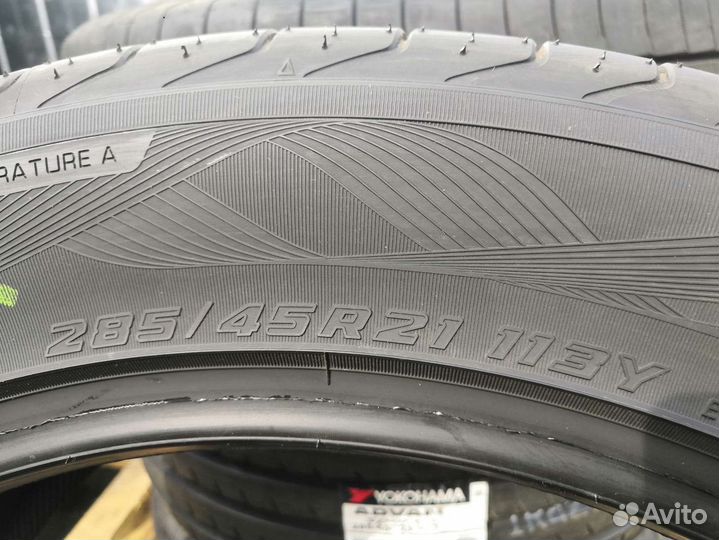 Yokohama Advan Sport V105 285/45 R21 113Y