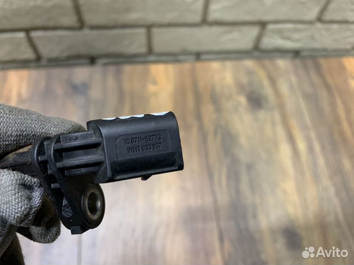 Volkswagen Amarok Датчик ABS передний LH RH