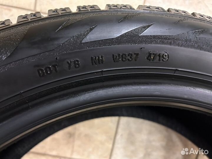 Formula Ice 215/50 R17 95T